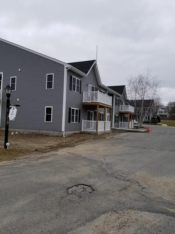 450 Somerset Ave - Photo 1