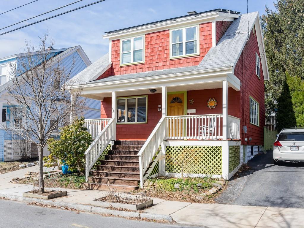 31 Stanley Avenue - Photo 1