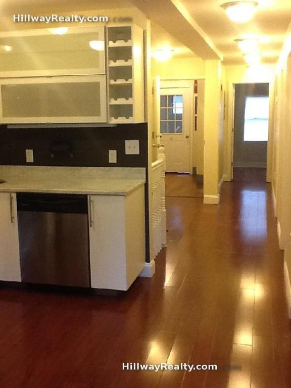 191 Everett - Photo 1