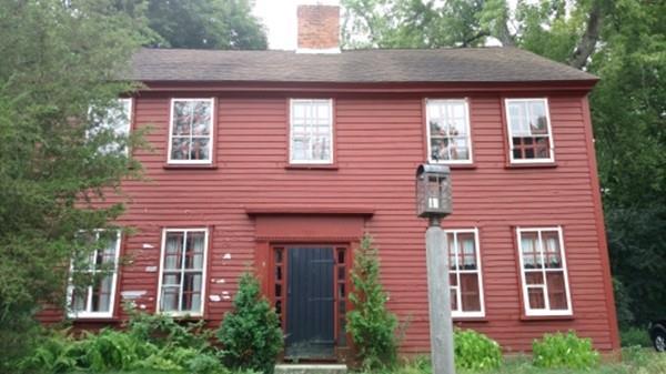 464 Newport Avenue - Photo 1