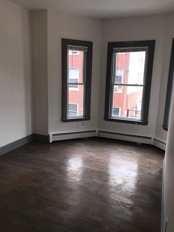 26 Williams St - Photo 1