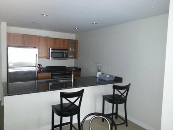 4 Emerson Place - Photo 1