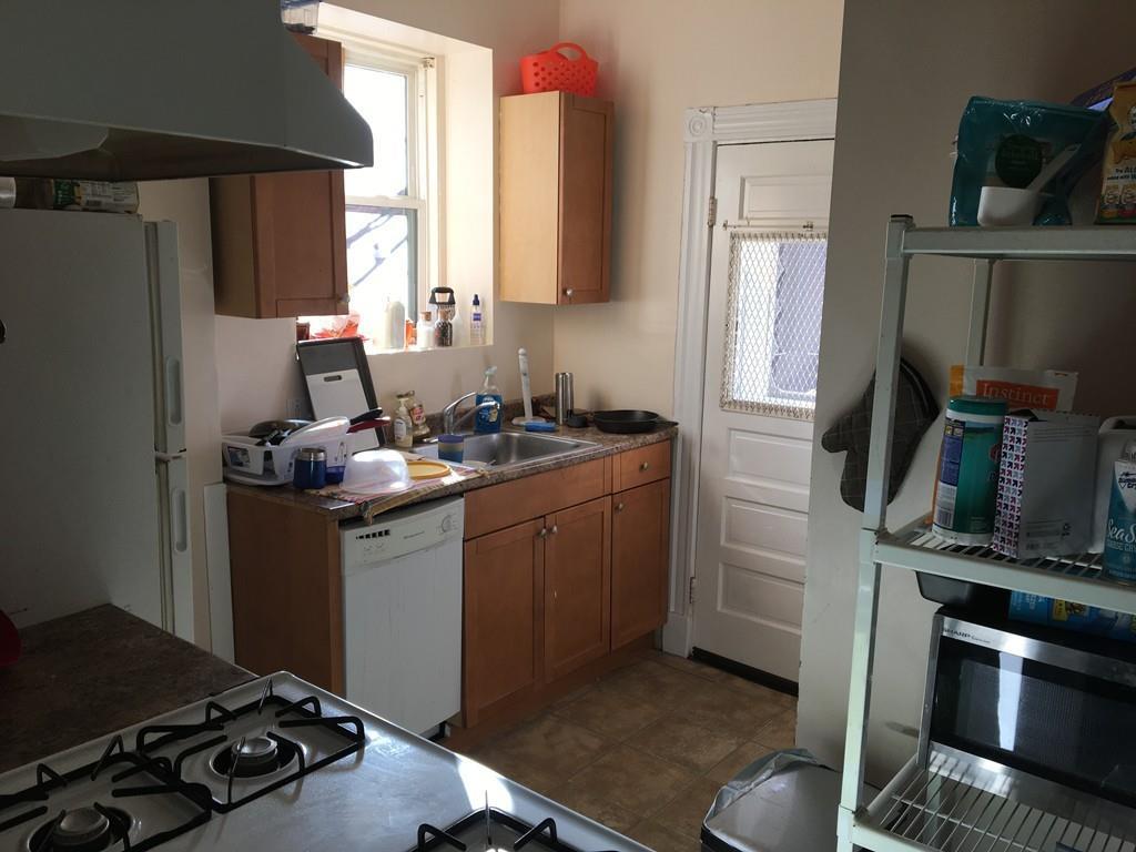 71 South Huntington Ave - Photo 1
