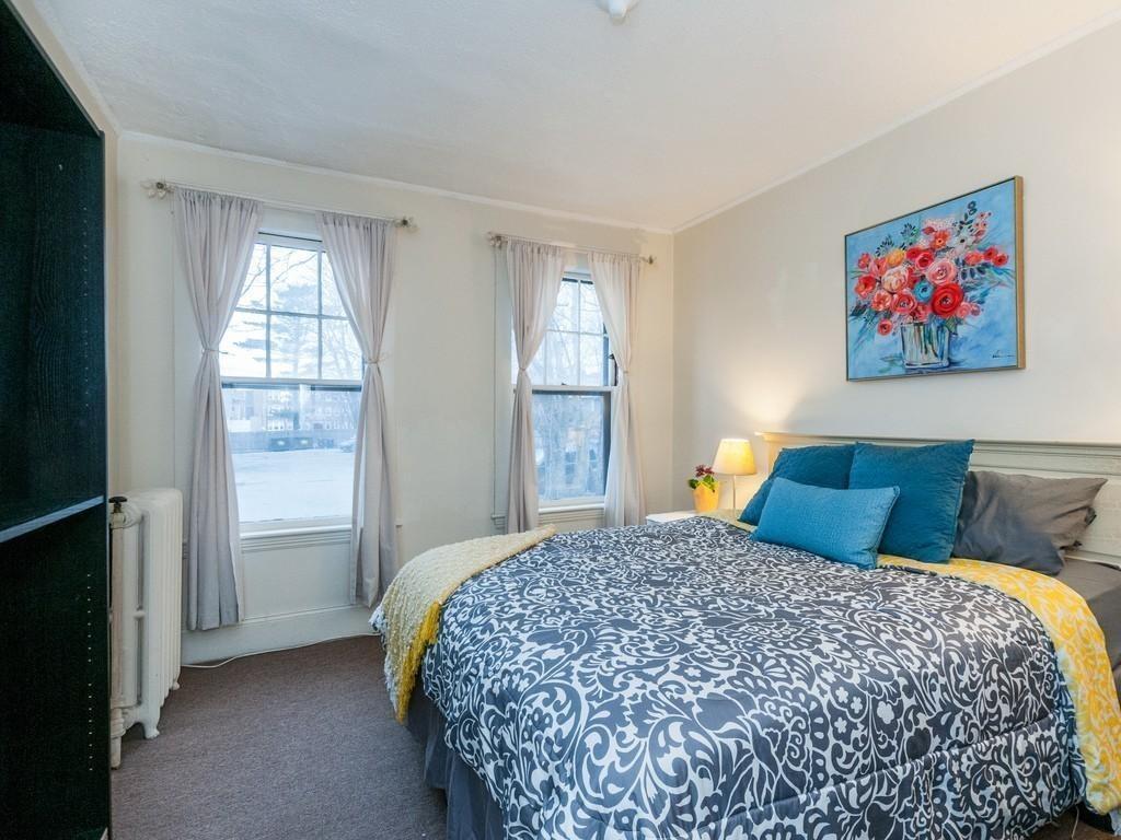 116 Sutherland Rd - Photo 1