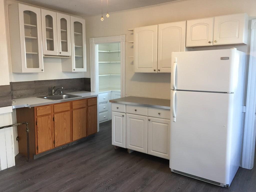 109 Nightingale Ave - Photo 1
