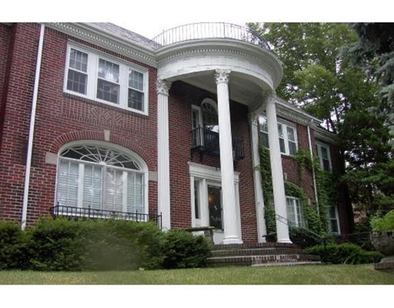 332 Jamaicaway - Photo 1