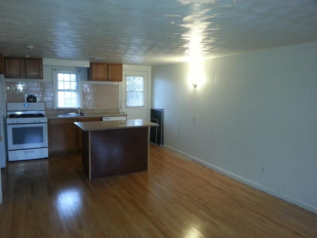1717 Ocean - Photo 1