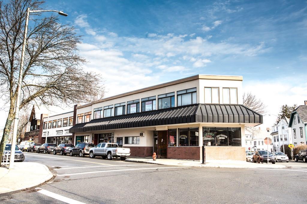 283 Cabot St - Photo 1