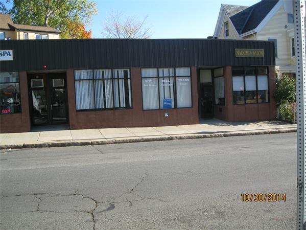391 Medford St - Photo 1