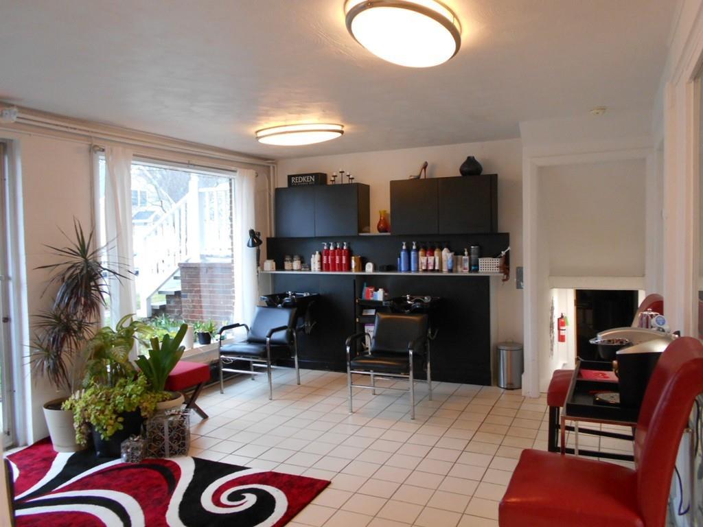 322 Groveland St - Photo 1
