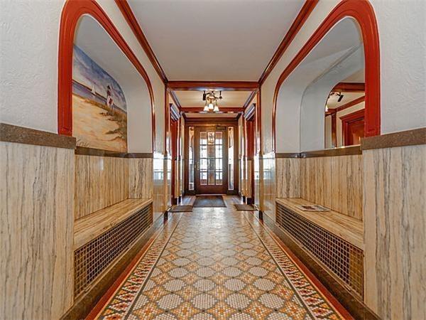 452 Park Drive - Photo 1