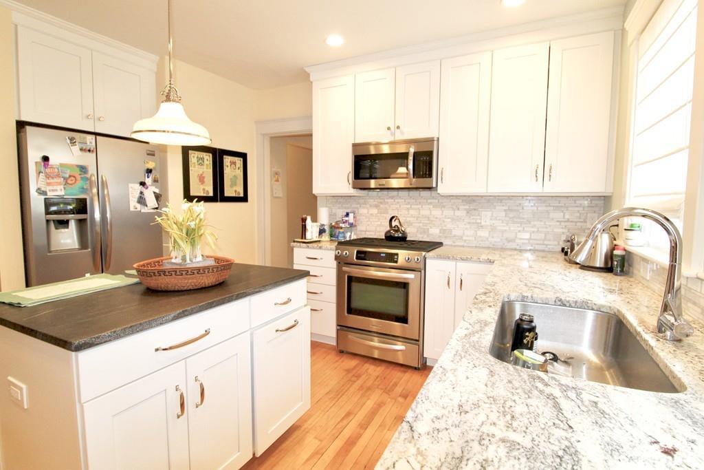 42 Riverview Ave - Photo 1