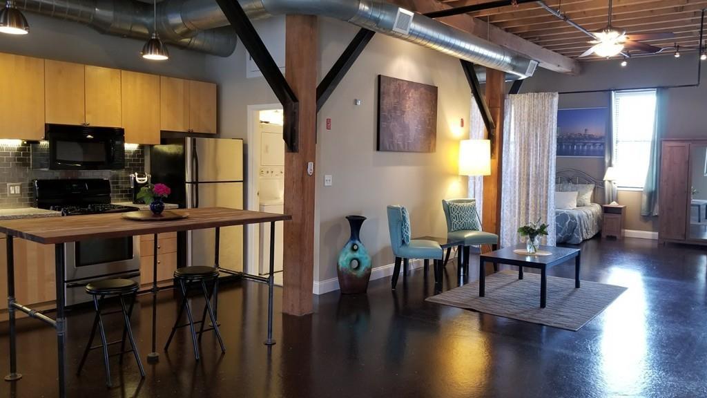 60 Dudley Street - Photo 1