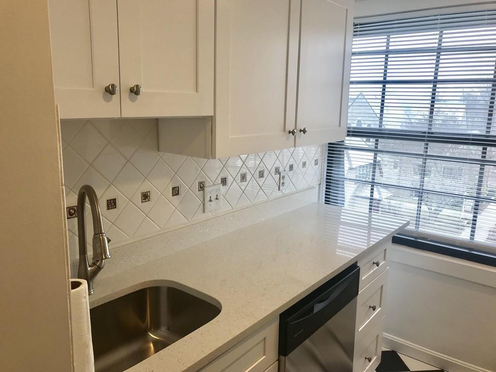 21 Linden St - Photo 1