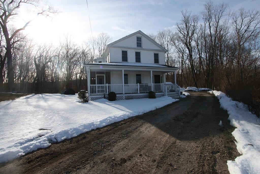 3 Pleasant St - Photo 1
