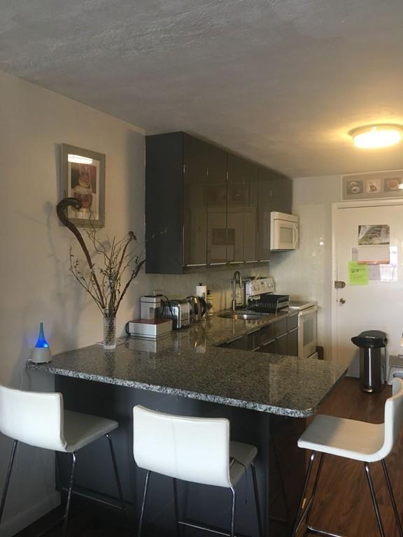 116 Spring - Photo 1
