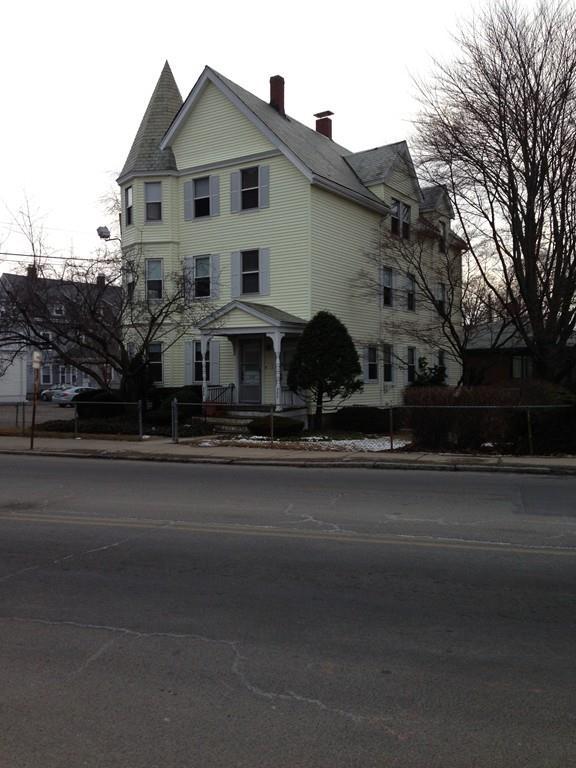 300 Main - Photo 1