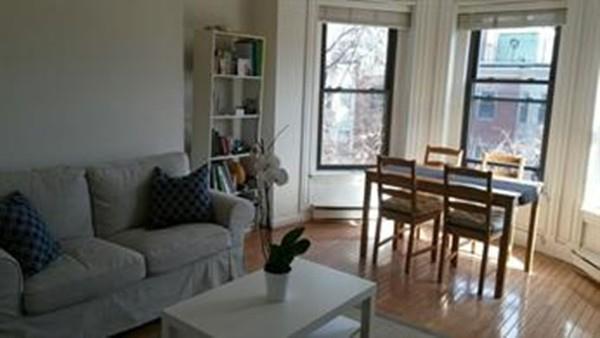 25 Follen St - Photo 1