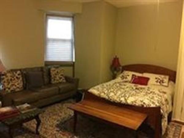 318 Tappan - Photo 1