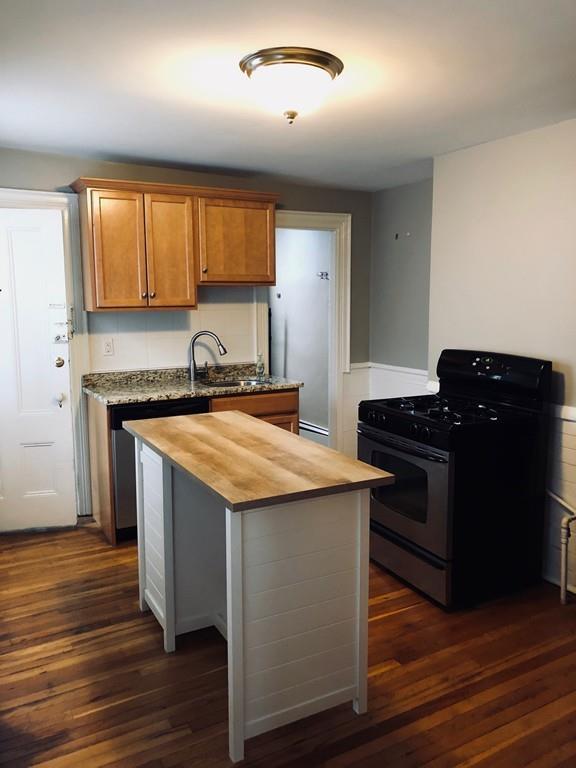 22 Concord St - Photo 1