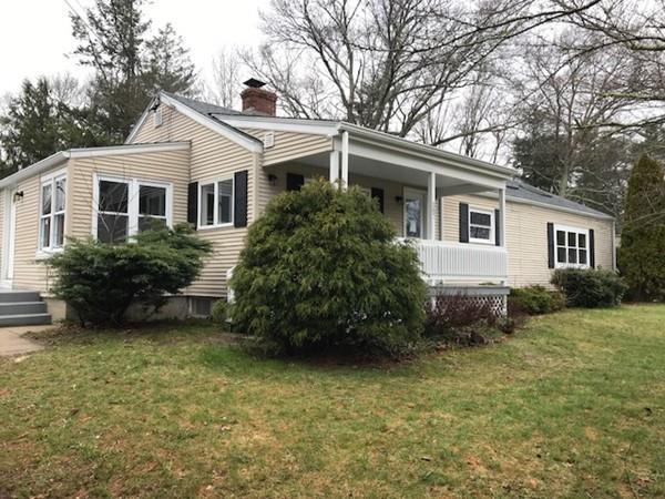 367 Middle Rd - Photo 1