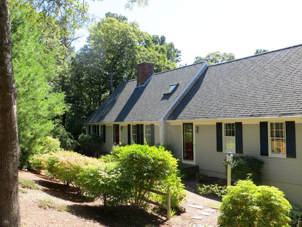 27 Meadow Spring Drive - Photo 1