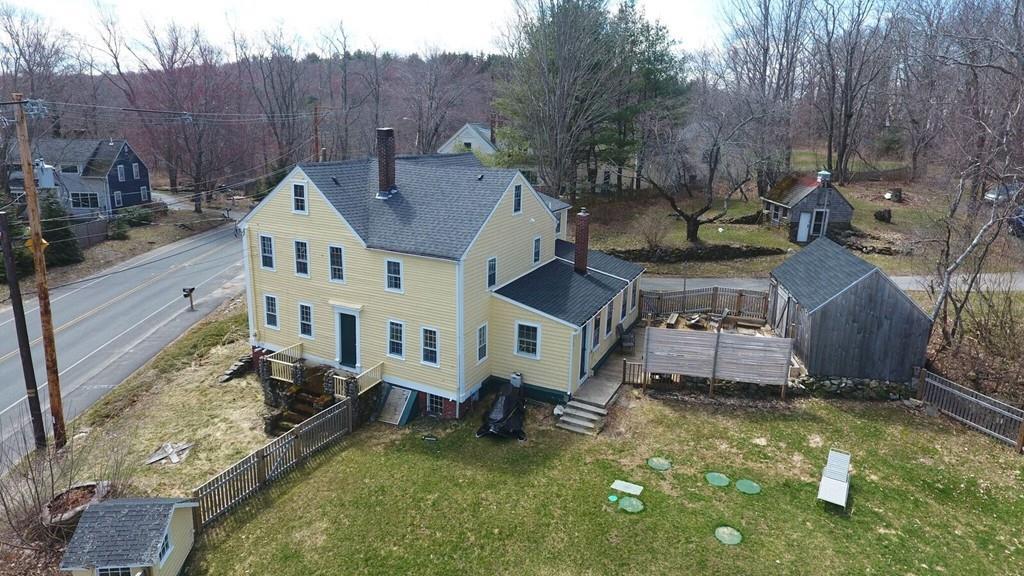 124 Main St - Photo 1