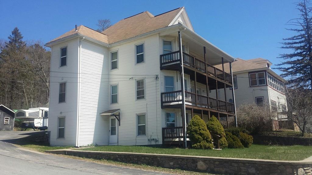 103 - 107 School St - Photo 1