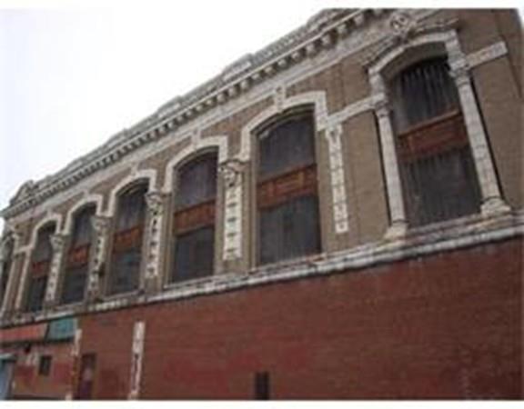 1005 South Water Street - Photo 1