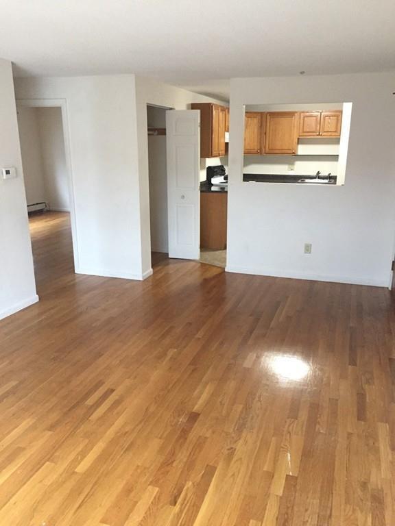 293 Willard St - Photo 1