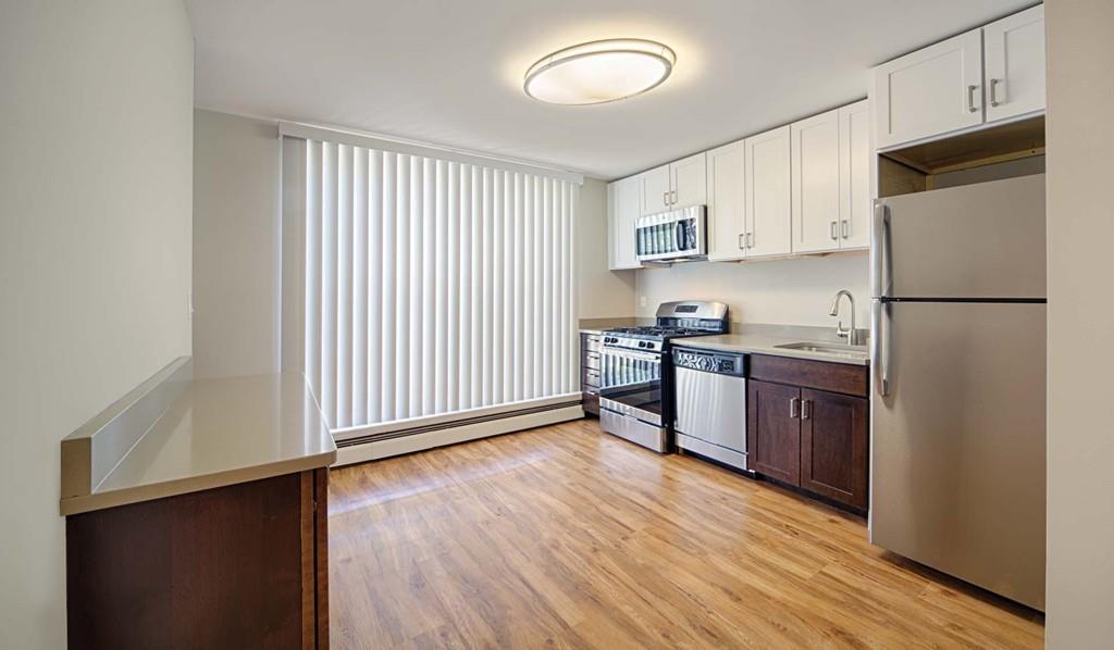 9 Bronsdon St. - Photo 1
