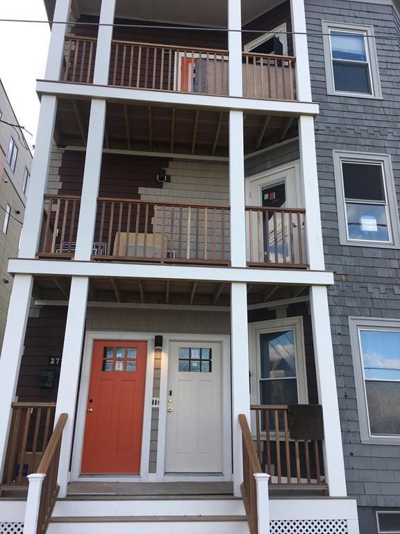 272 Beacon St - Photo 1