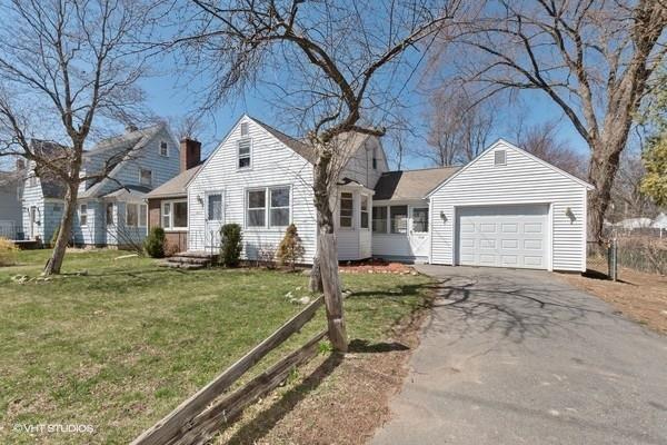 1520 Westfield St - Photo 1