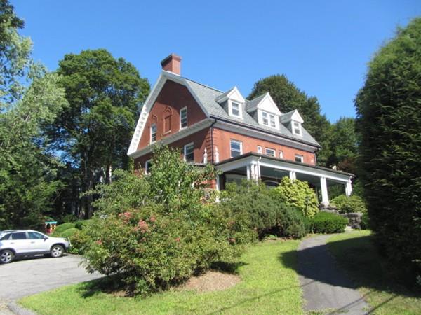 81 Church St - Photo 1