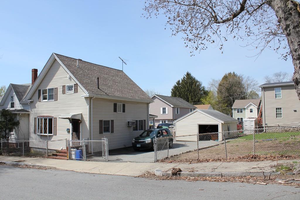 27 Highland Park - Photo 1