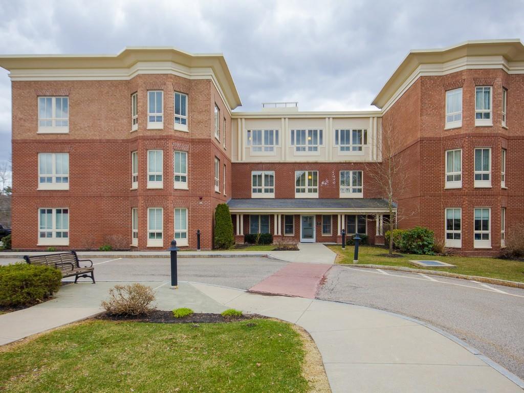 629 Hammond - Photo 1