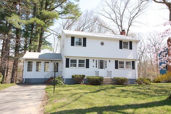 33 Phillip Ave - Photo 1