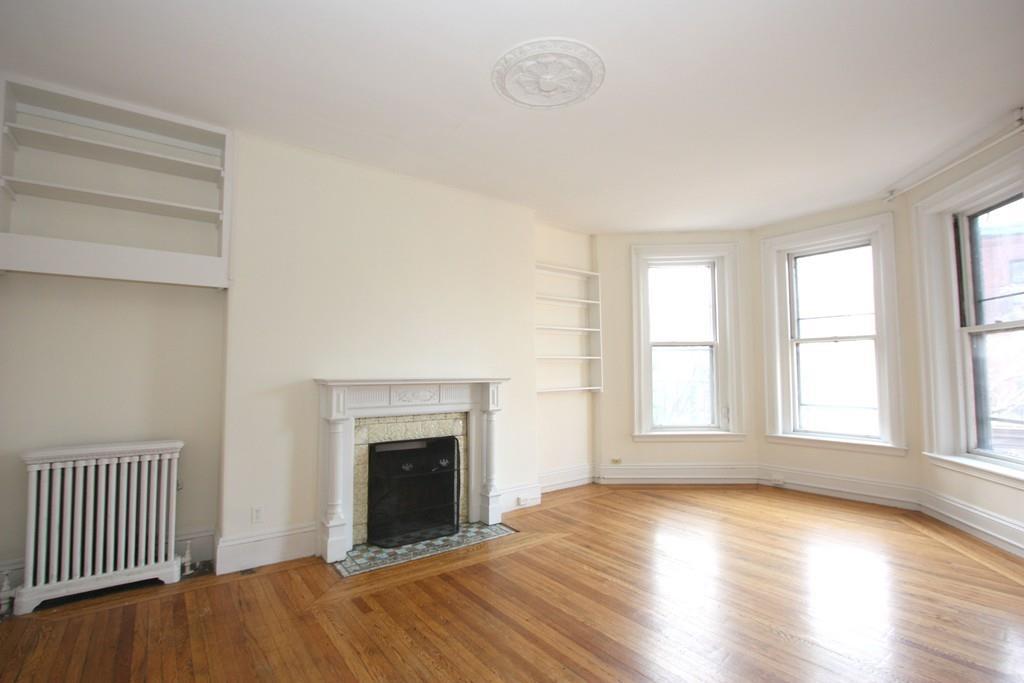 377 Commonwealth Ave - Photo 1