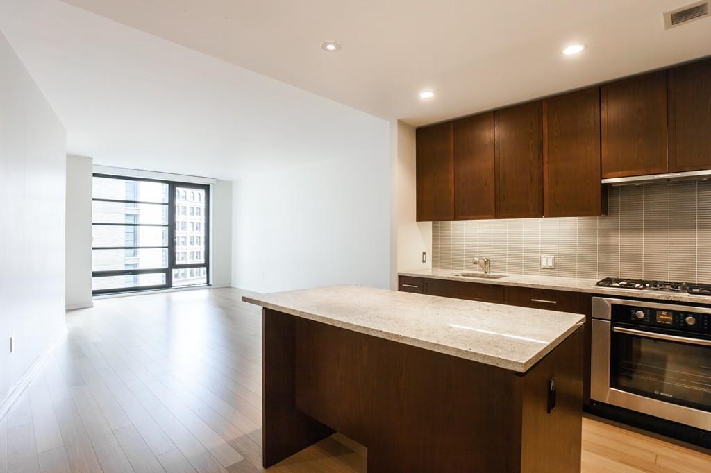 580 Washington St. - Photo 1