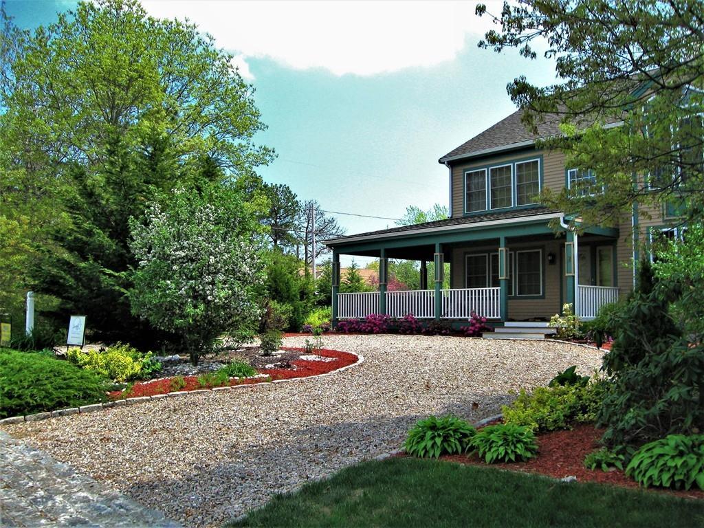 2 Bayshore Dr - Photo 1