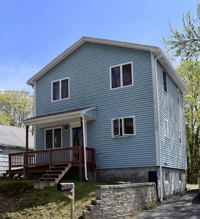 100 Pequot Point Rd - Photo 1