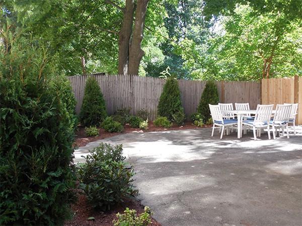 10 Smith Ave - Photo 1