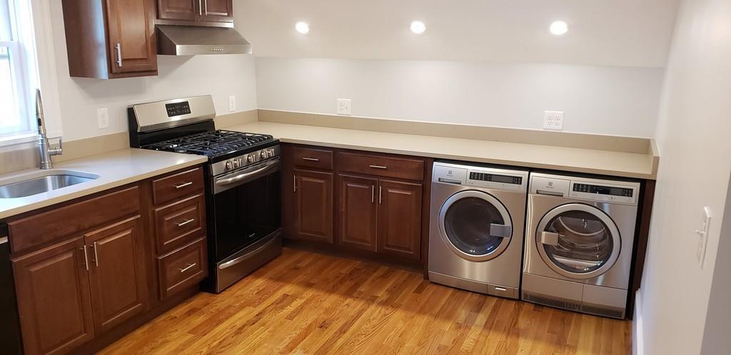 31 Beltran St - Photo 1