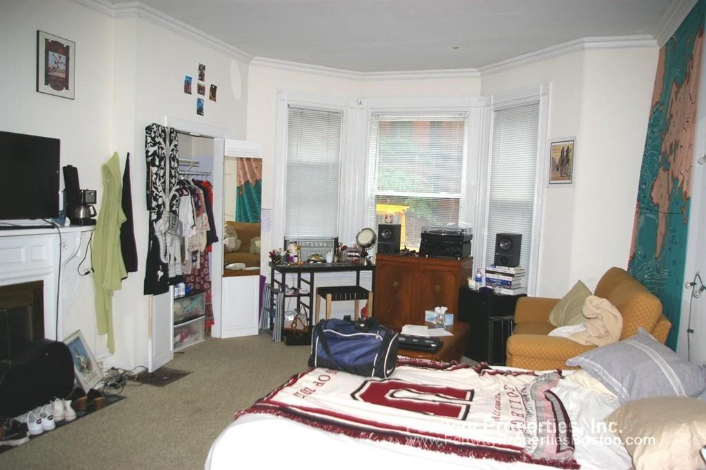54 St. Stephen - Photo 1