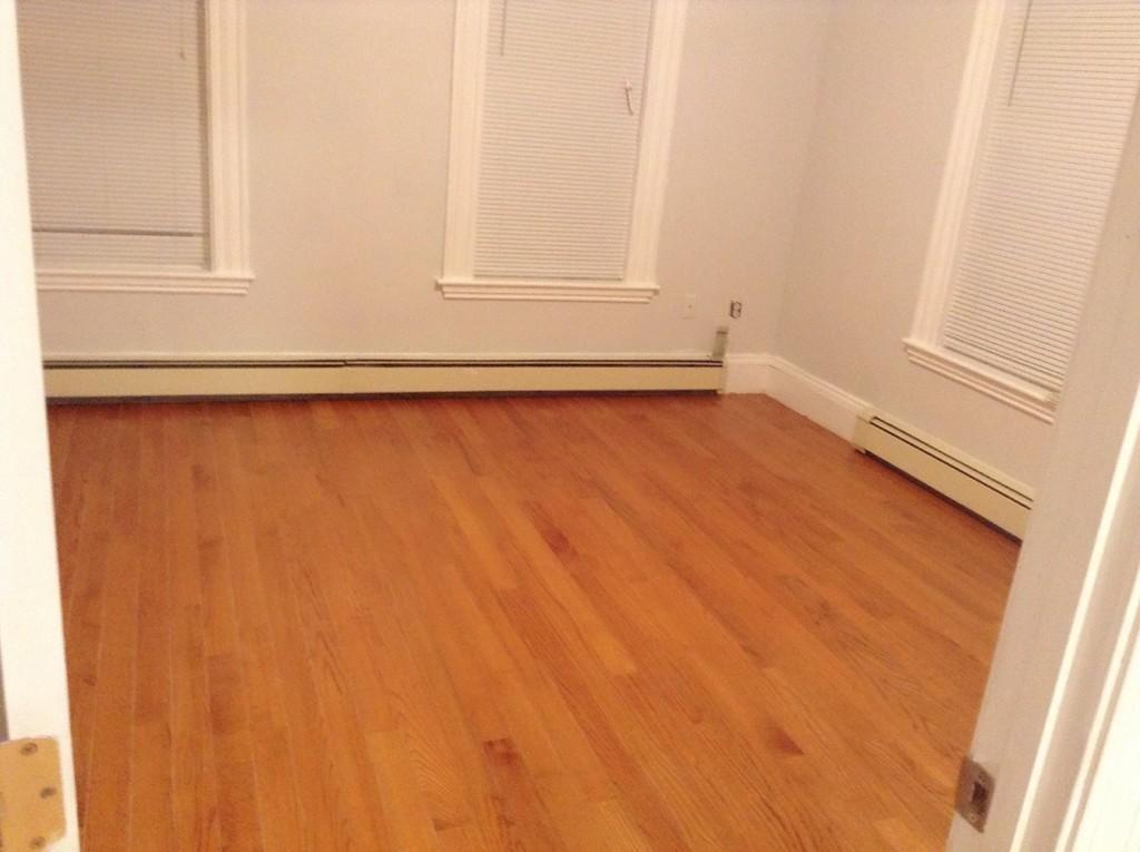 192 Billings St - Photo 1