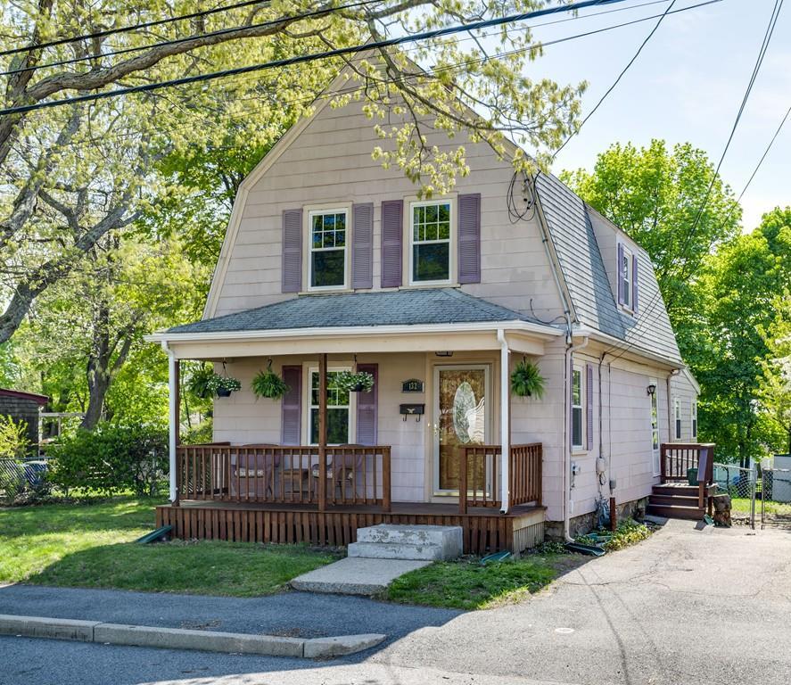 132 Hobart St - Photo 1