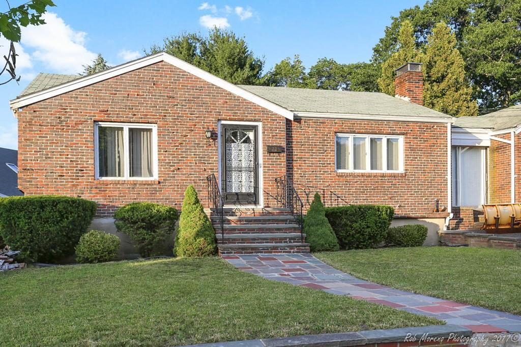 22 Shelton Rd - Photo 1