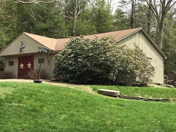 14 Sampson Rd - Photo 1