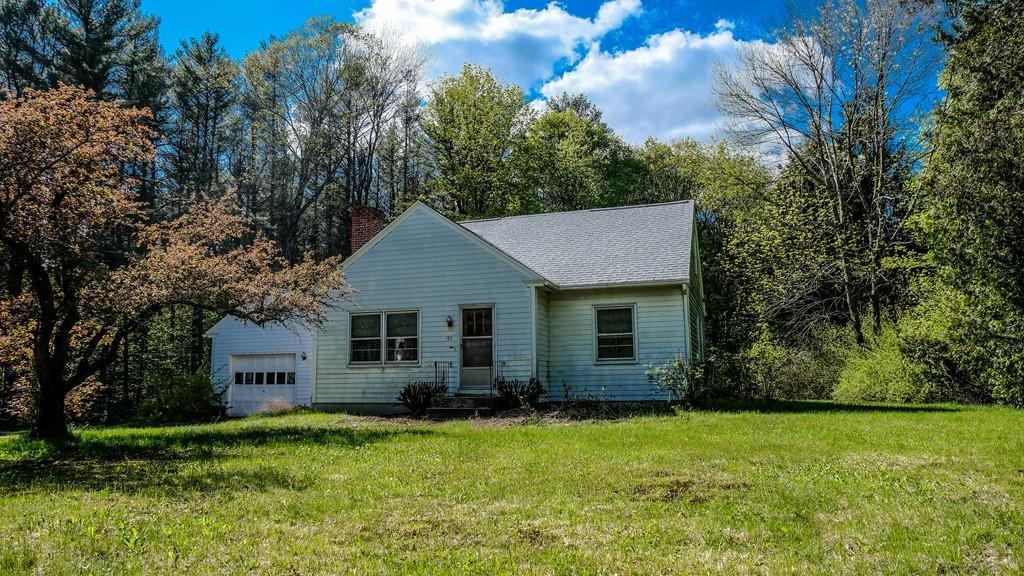 192 Amherst Rd - Photo 1