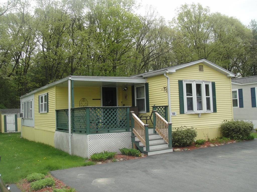 100 Victoria Lane - Photo 1